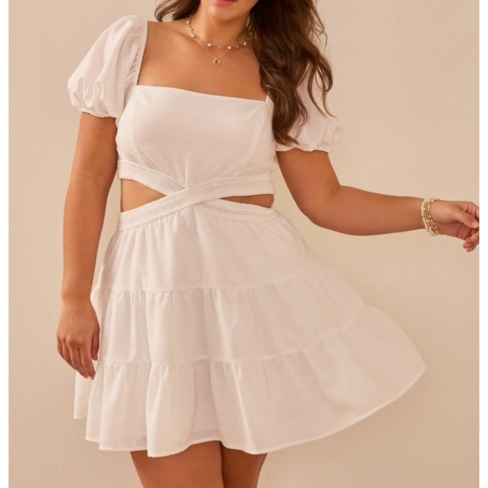 ARULA Coral Backless Dress with Flutter Sleeves